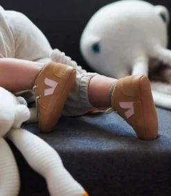 Kids VEJA BABY SUEDE DESERT PETALE
