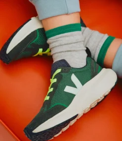 Kids VEJA CANARY ALVEOMESH POKER JADE