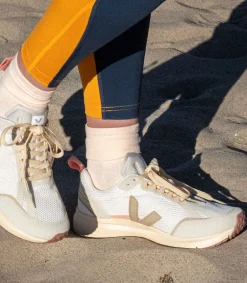 Women VEJA CONDOR 2 ALVEOMESH GRAVEL ALMOND