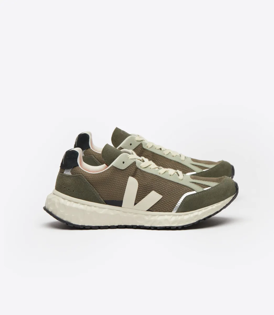Women VEJA CONDOR ROYALE ALVEOMESH KAKI PIERRE