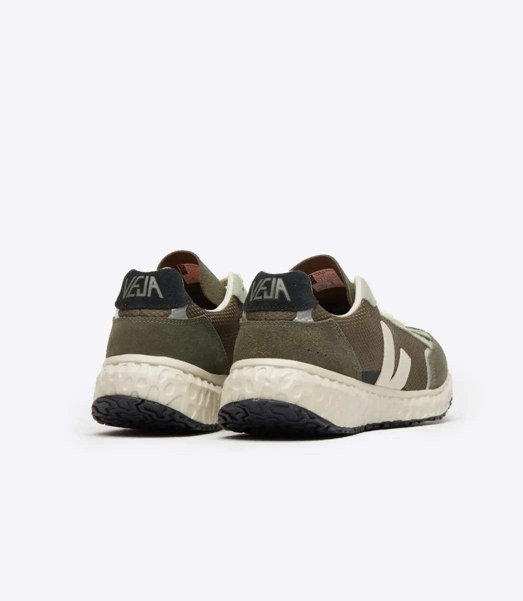 Women VEJA CONDOR ROYALE ALVEOMESH KAKI PIERRE
