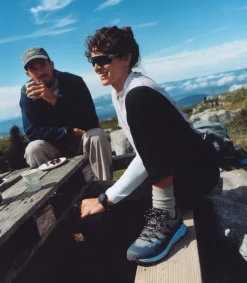 Women VEJA FITZ ROY LIGHT TREK-SHELL BASALTE BLACK CELESTE