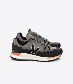 Women VEJA FITZ ROY TREK-SHELL BASALTE BLACK