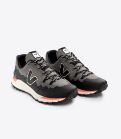 Women VEJA FITZ ROY TREK-SHELL BASALTE BLACK
