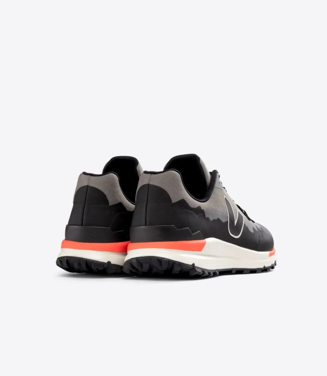 Women VEJA FITZ ROY TREK-SHELL BASALTE BLACK