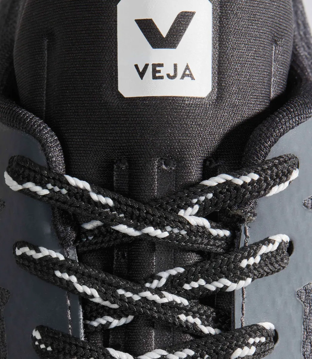 Women VEJA LACES PET BLACK OXFORD GREY