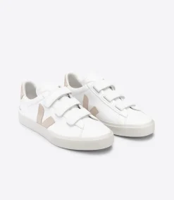 VEJA RECIFE LEATHER WHITE SABLE