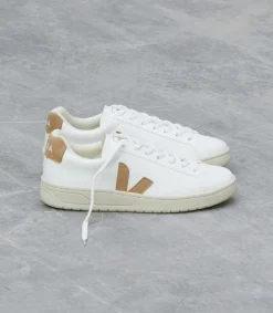 VEJA URCA CWL WHITE MIEL