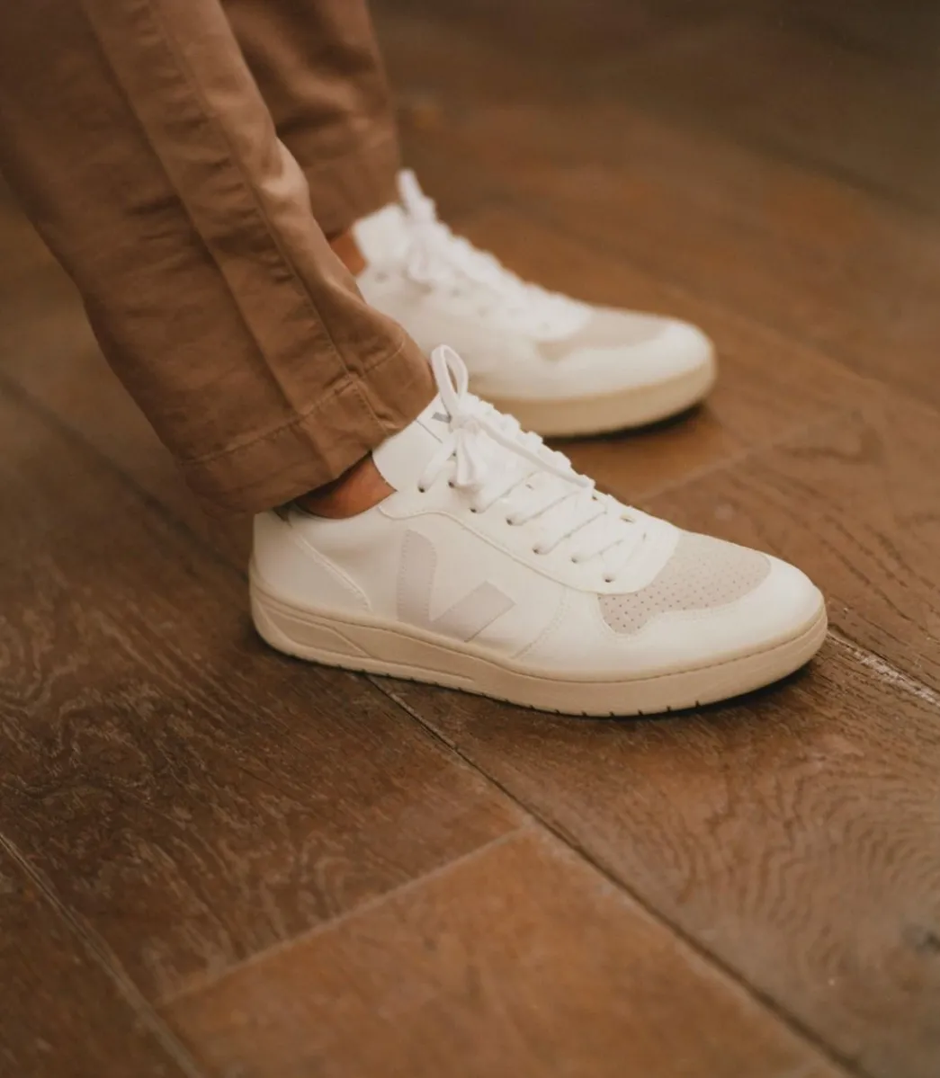 VEJA V-10 CWL FULL WHITE NATURAL