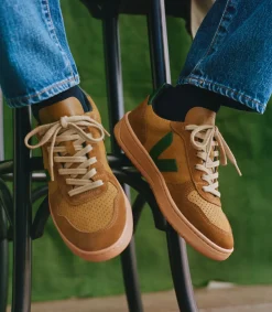 VEJA V-10 SUEDE CAMEL CYPRUS MULTICO