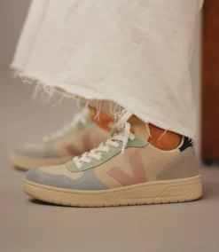VEJA V-10 SUEDE MULTICO NATURAL BABE