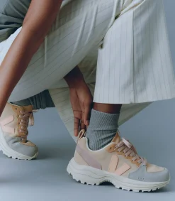 Women VEJA VENTURI SUEDE ALMOND PEACH MULTICO