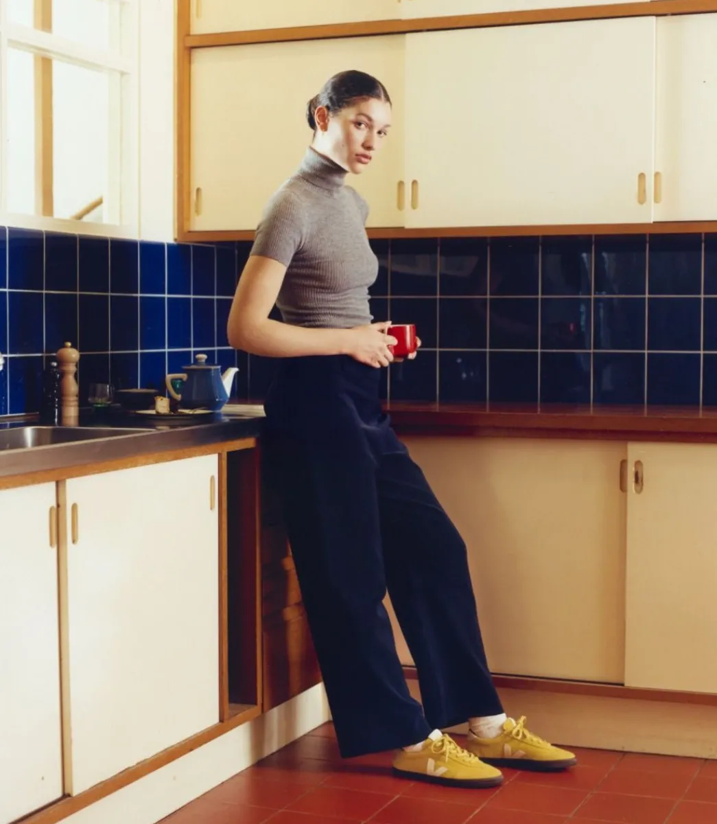 Women VEJA VOLLEY SUEDE LIQUOR PIERRE EAGLE